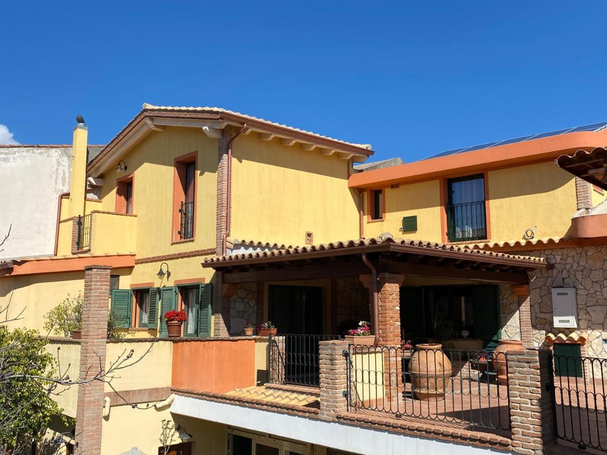 Bed and Breakfast La Soffitta Di Emmasofia San Vito  Exterior foto